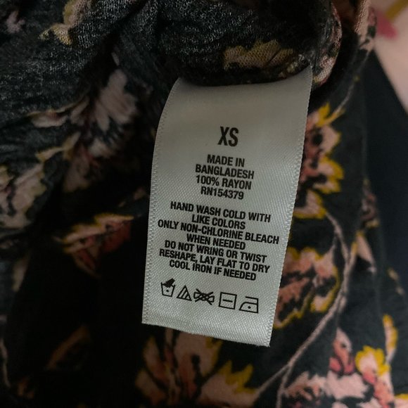 Aeropostale Floral Romper - Picture 8 of 8